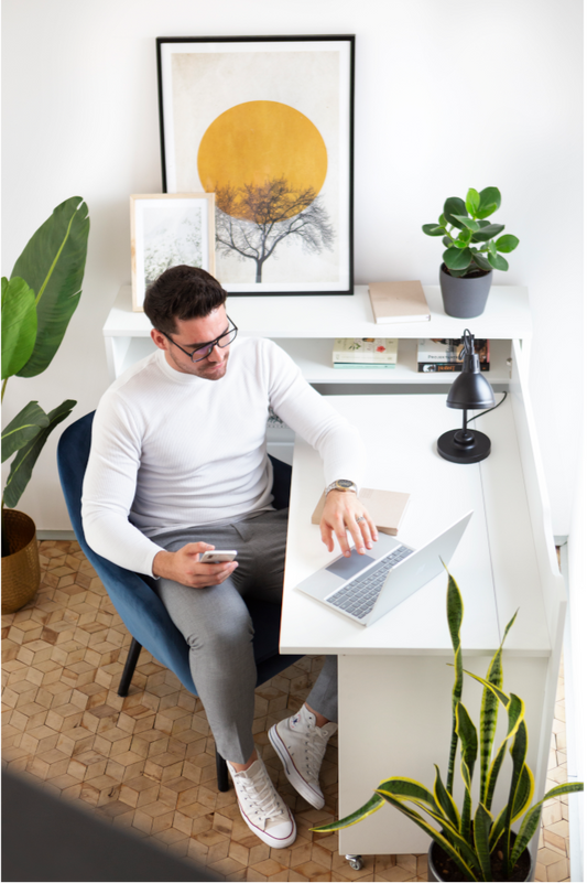 Bureau Pliable et Pratique avec Étagères Intégrées